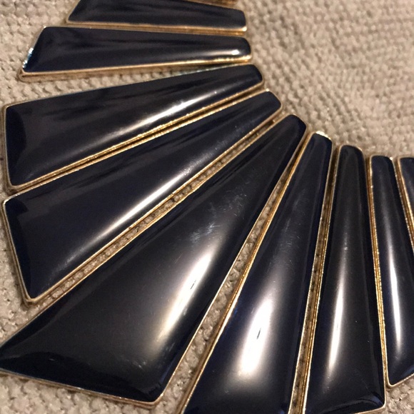 Navy Blue Fan Accessory Necklace - Picture 2 of 4